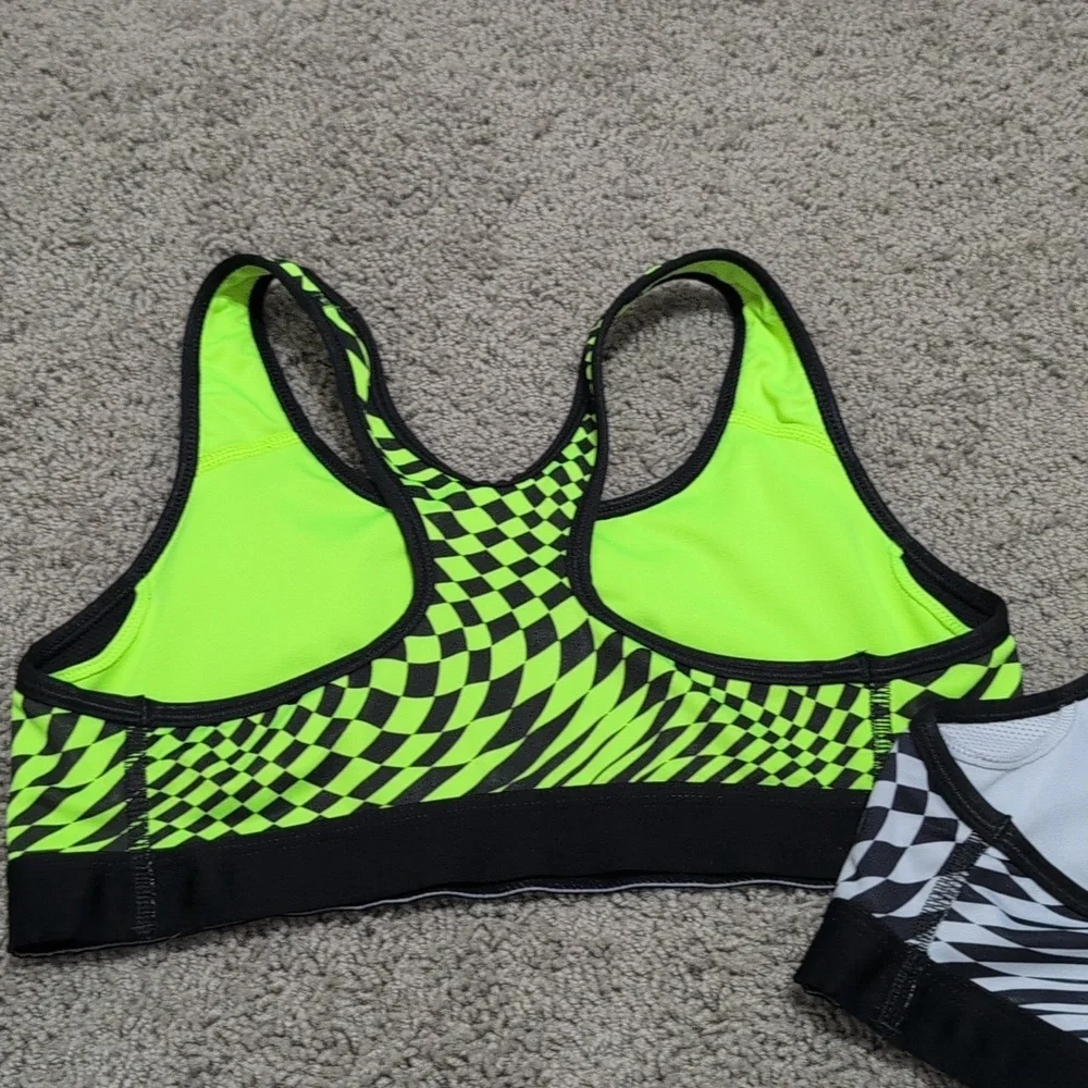 Checkered‎ Nike Sports Bra Black And White Black And Neon Yellow Size Small